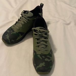 Nike camouflage sneakers